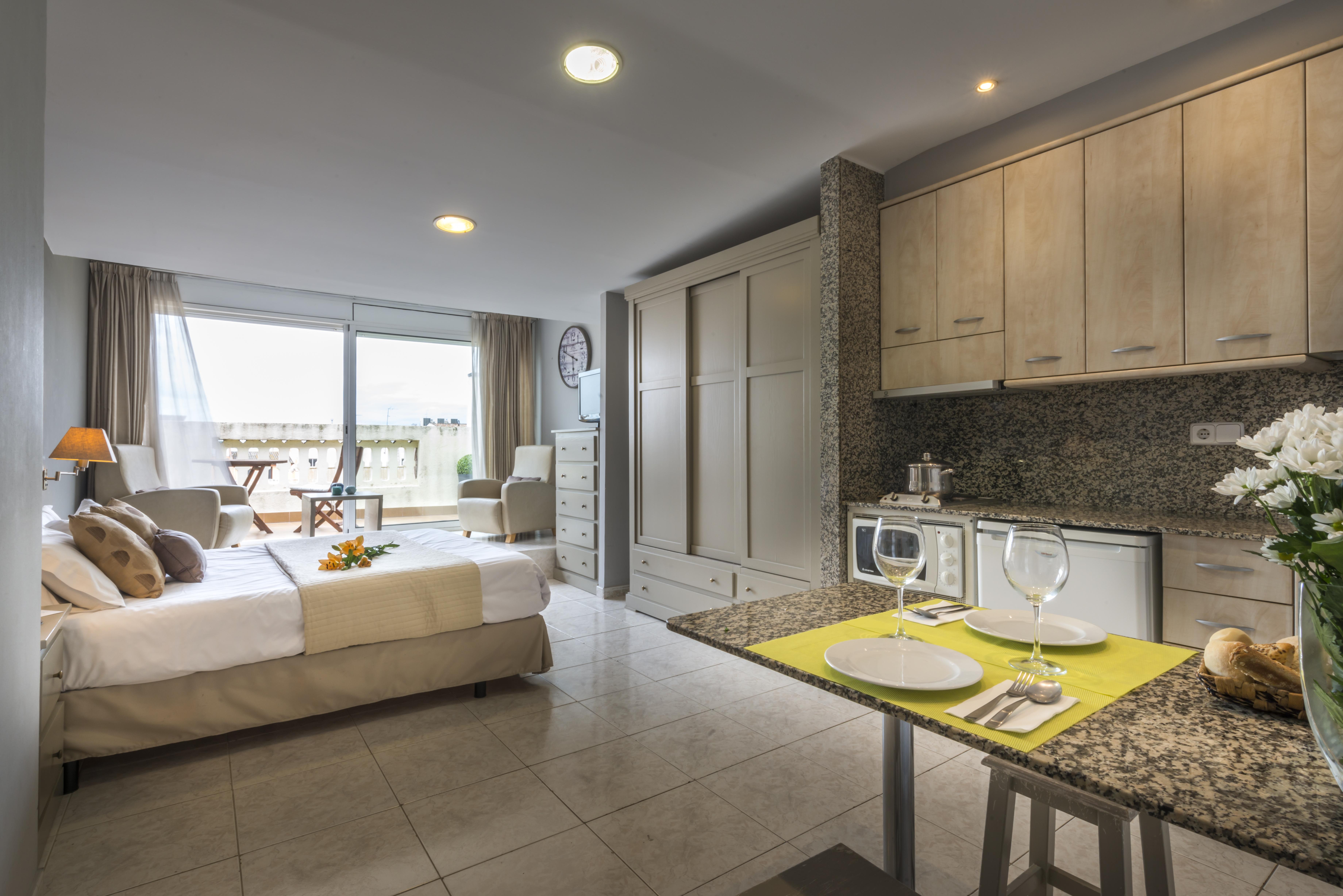 Alexandra Aparthotel Benstarhotelgroup Tarragona Zewnętrze zdjęcie